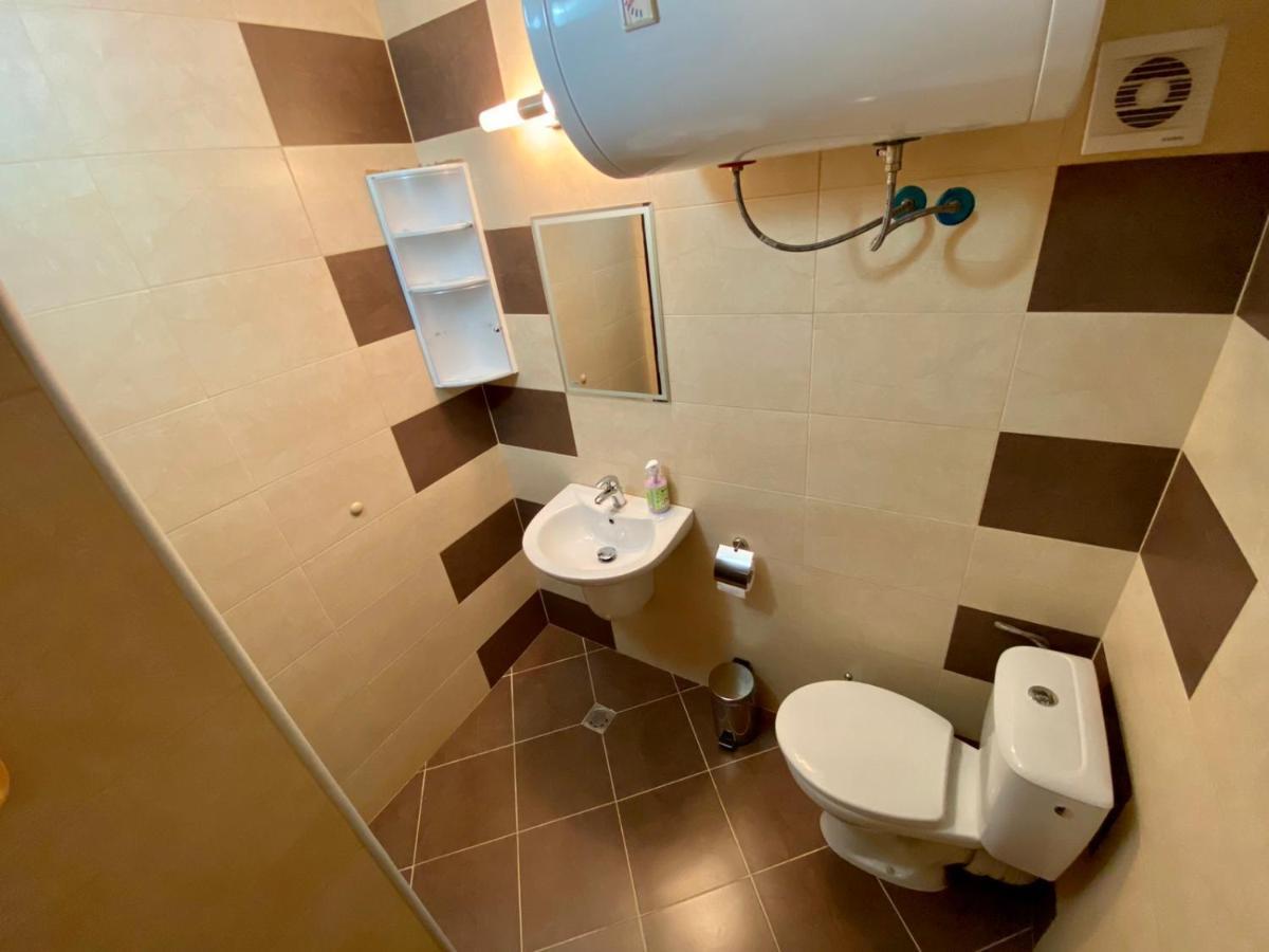 Cozy Apartment In The Center Of Primorsko Exterior foto